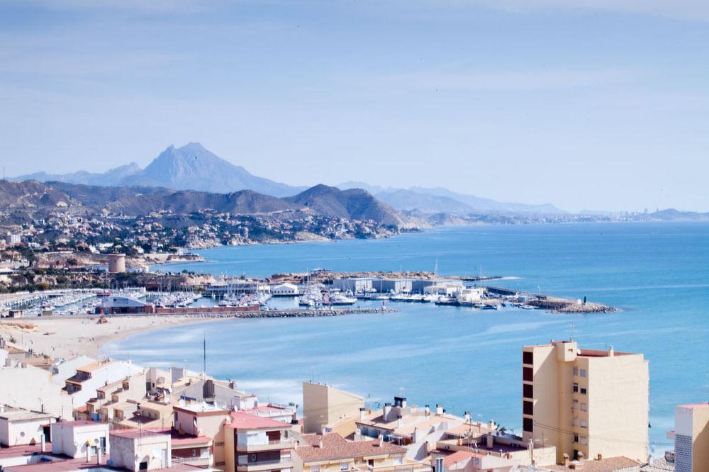 Hotel La Familia Gallo Rojo 4*
